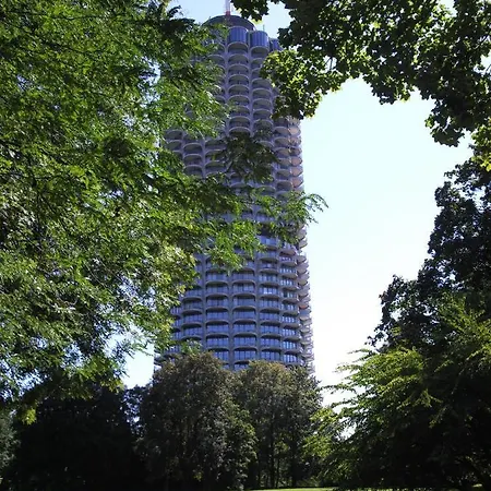 Hotelturm Apartment Augsburg Exterior photo